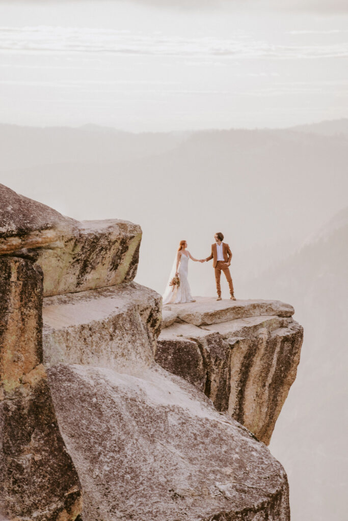 sunset elopement couple taft point