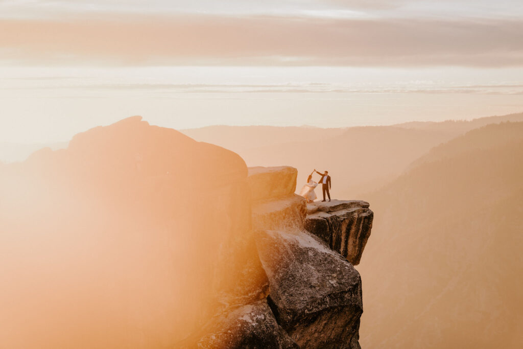 taft point at sunrise for elopement