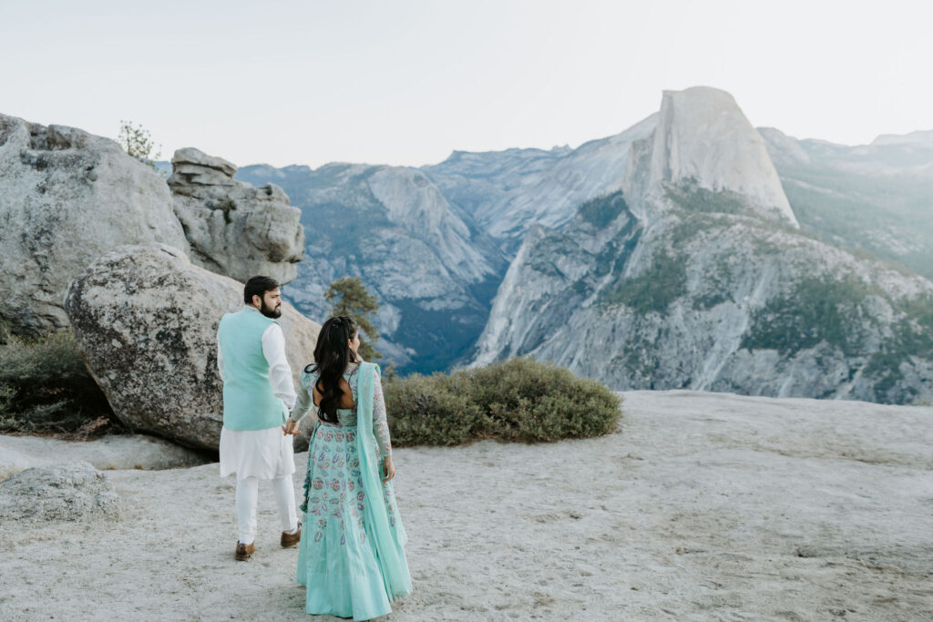 eloping couple catching the sunrise in yosemite