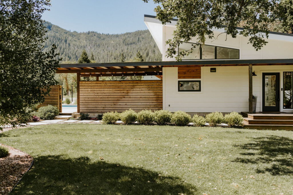 Airbnb for Redwood Forest Elopement