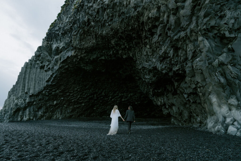 eloping on the black sand beaches of iceland