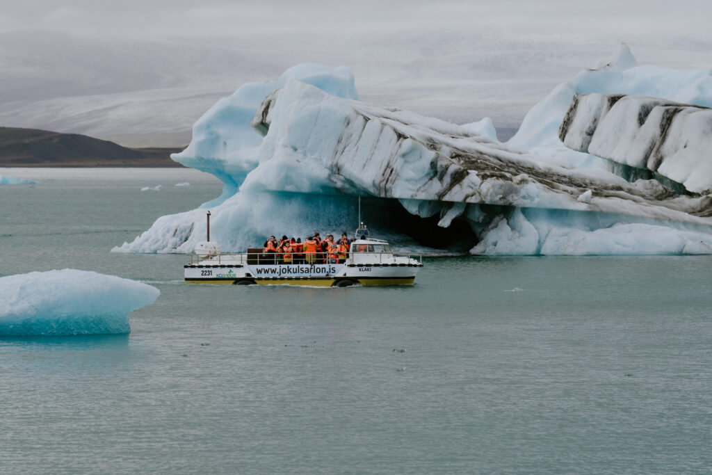 glacier lagoon boat tour