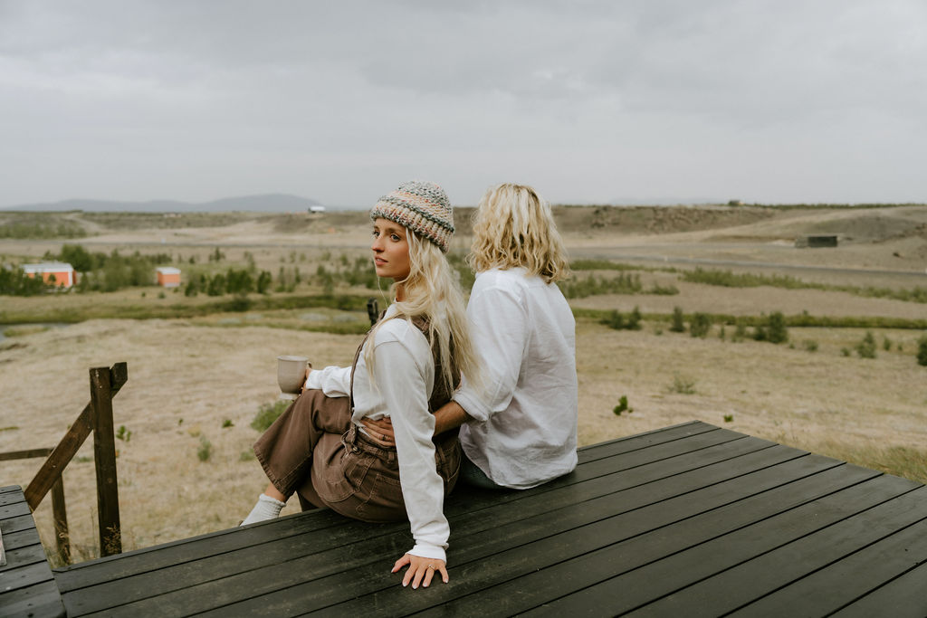 couple enjoying coffee on elopement day