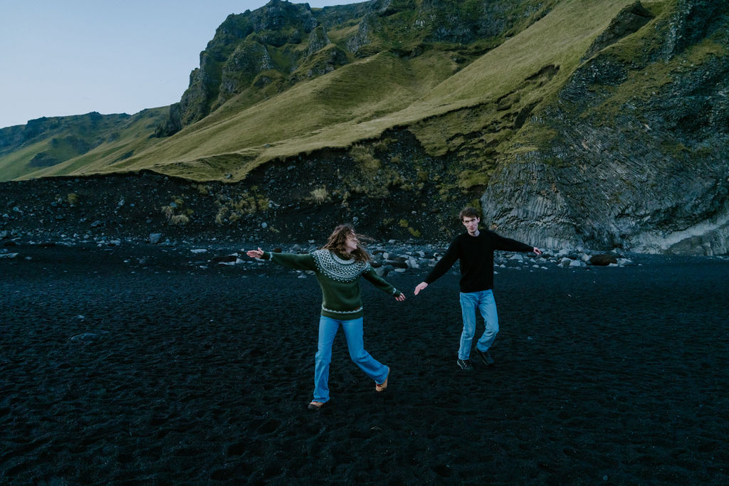 couple enjoying Reynisfjara