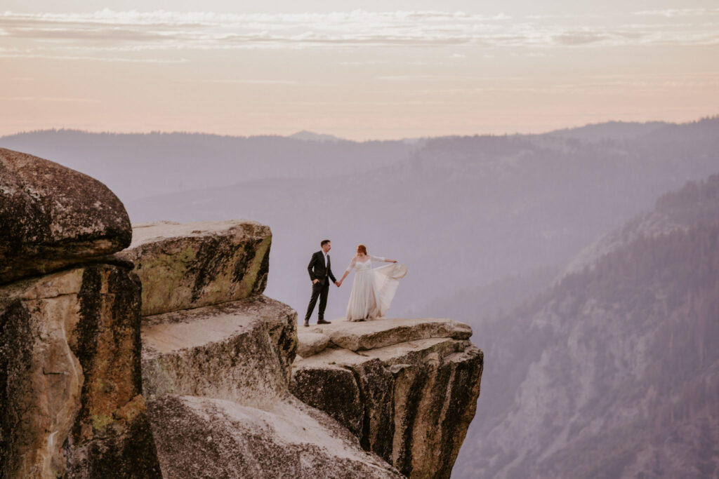 adventure elopement couple at Taft Point at Sunset