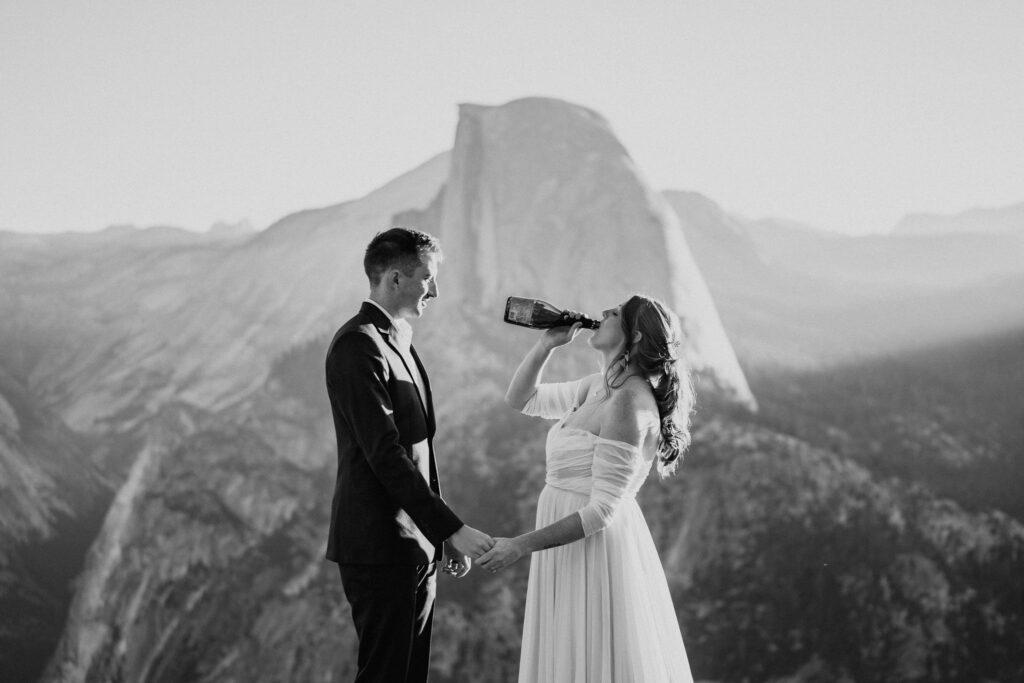 champaign toast after wedding in ceremony