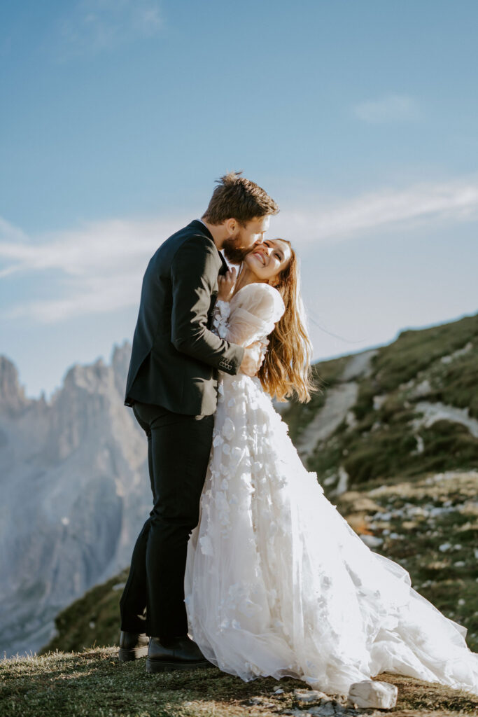 romantic and adventurous dolomites elopement day at cadini di misurina
