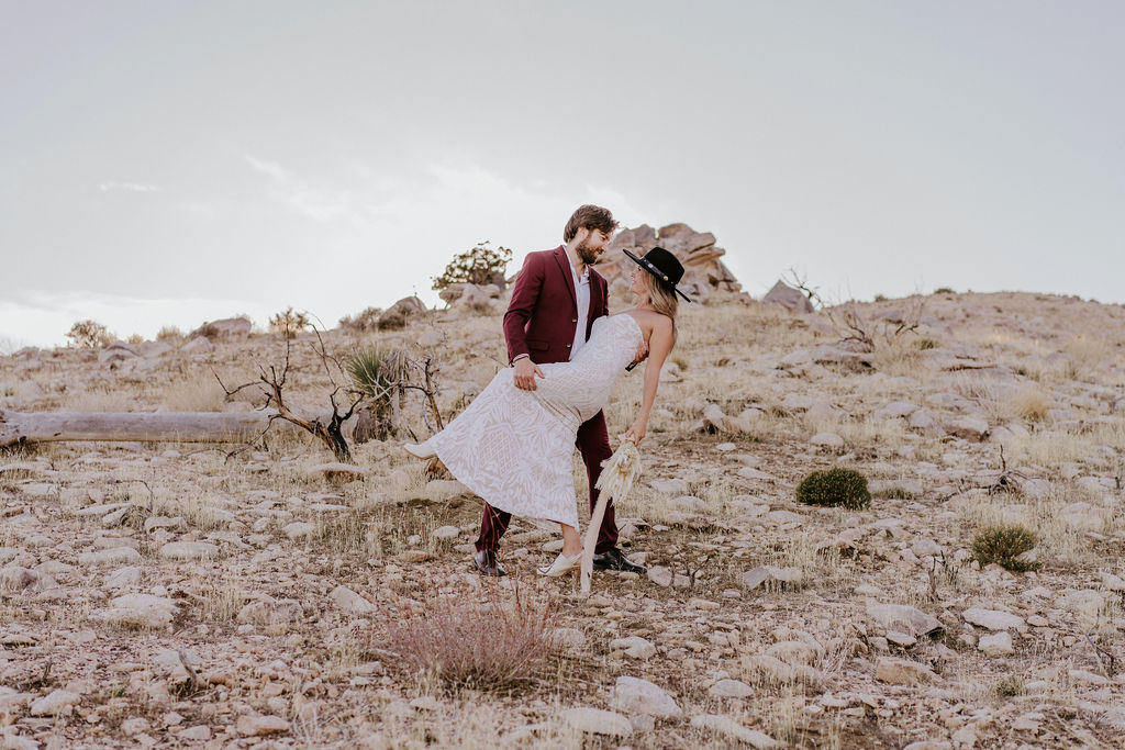 adventurous southern california elopement in joshua tree