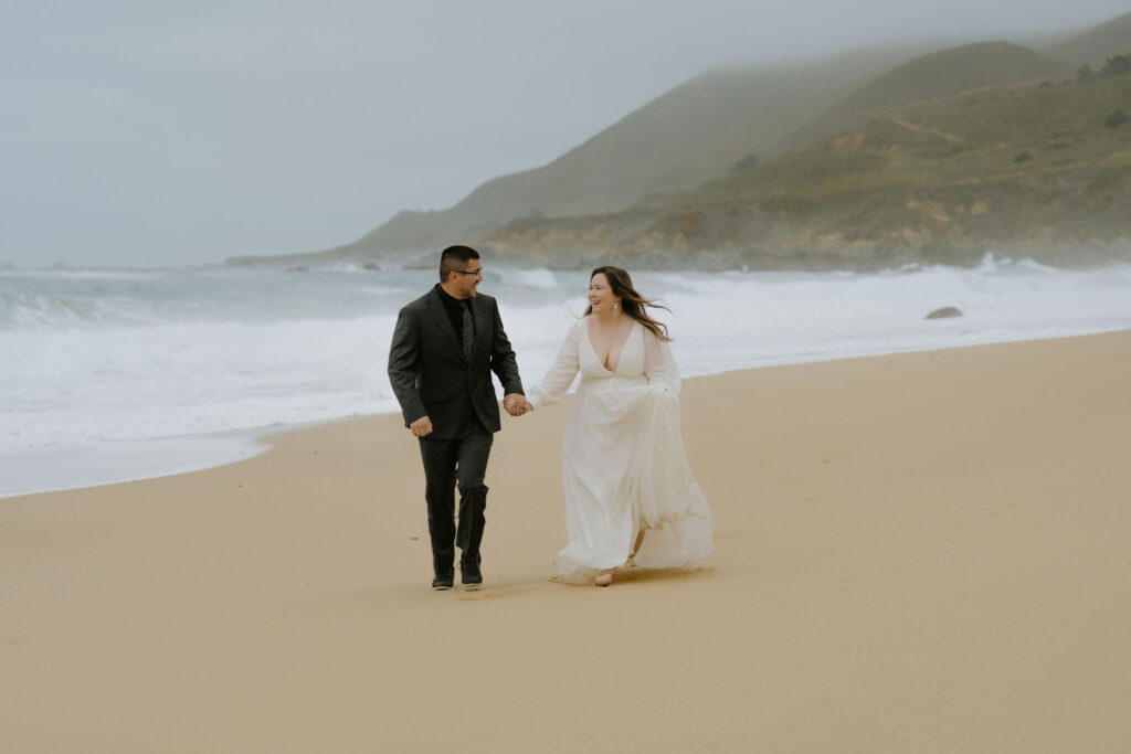adventurous California beach elopement in Big Sur