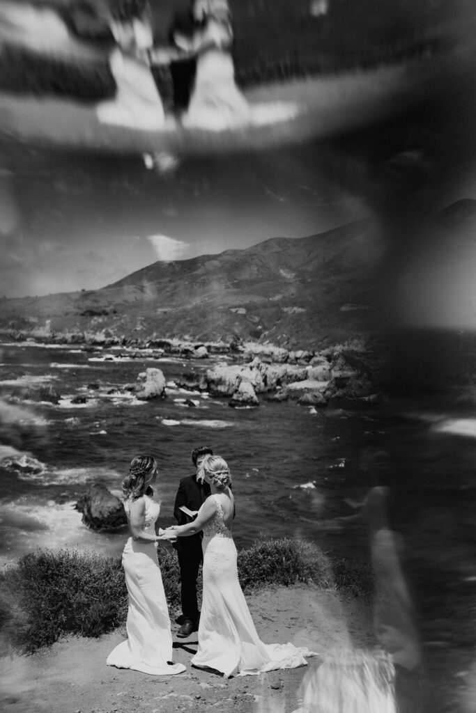 romantic big sur elopement ceremony on a cliff in garrapata state park