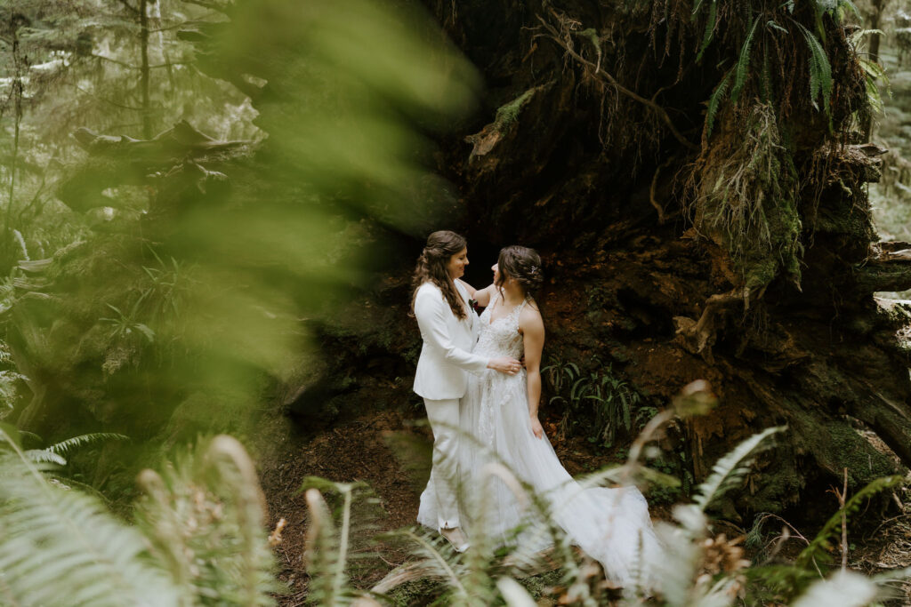 lgbtq couple adventurous redwoods elopement in California