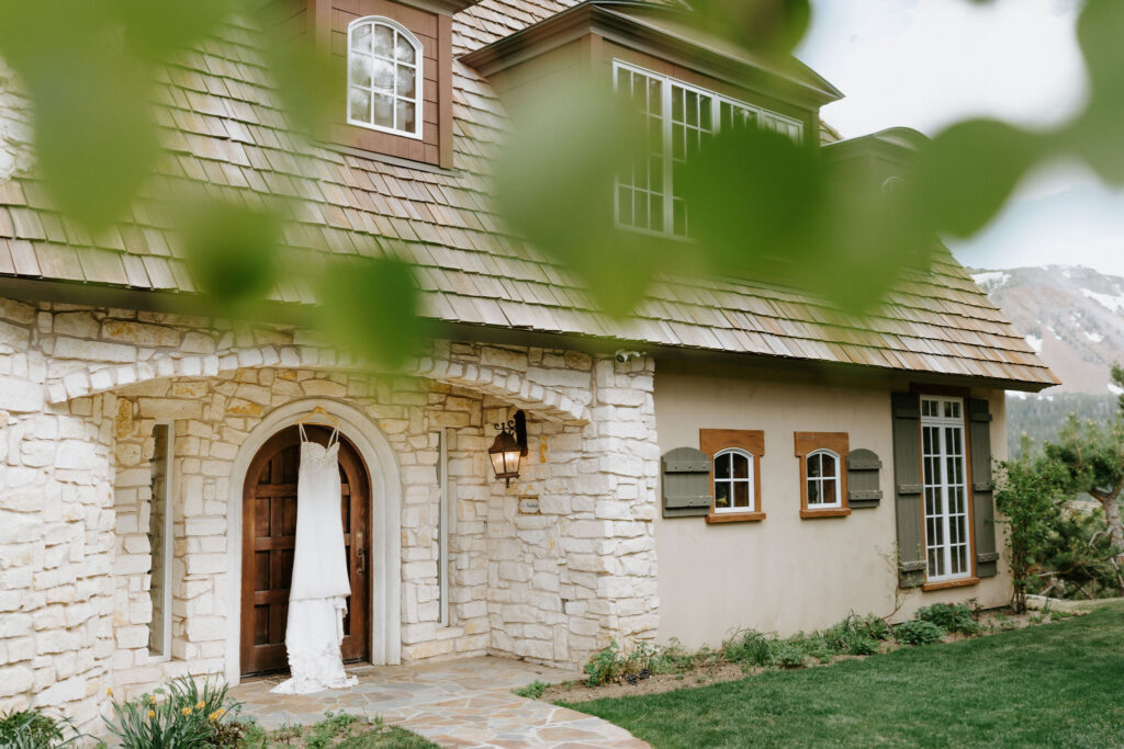 castle inspired vrbo in mammoth lakes