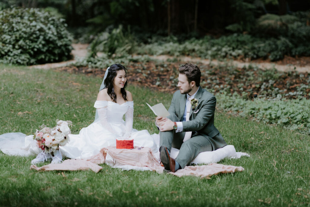 cozy elopement picnic with a cake cutting and private vow exchange