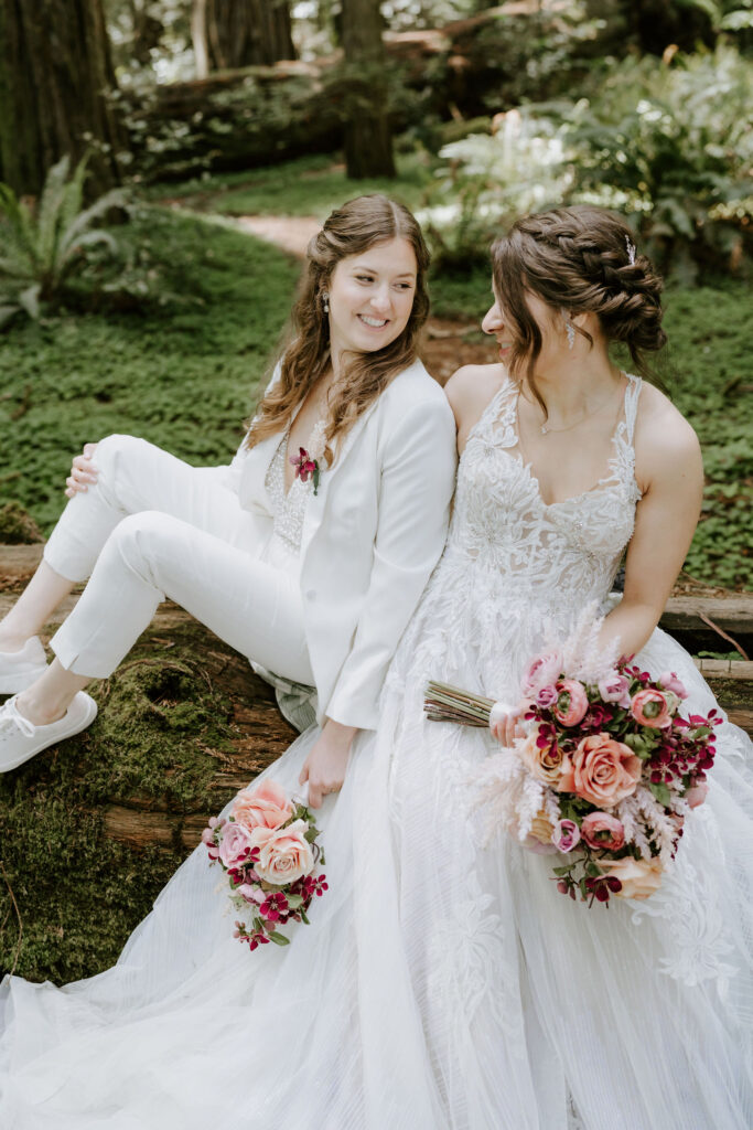 7 Best California Coast & Redwood Elopement Locations for Nature-Loving Couples