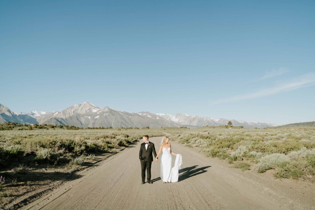 Mammoth lakes sunrise elopement adventure