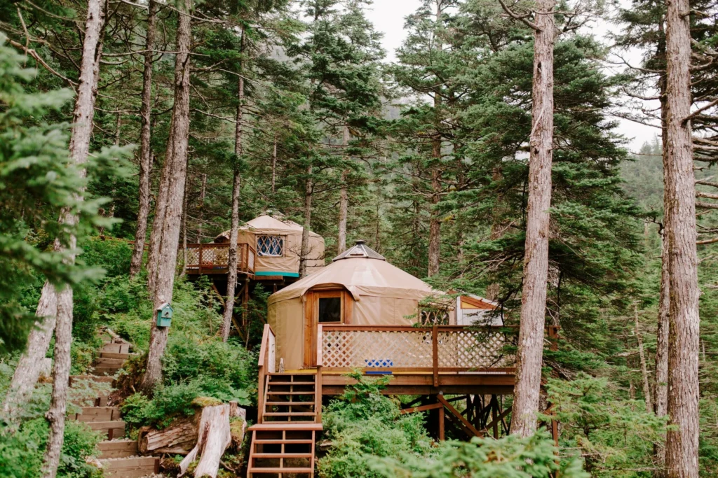 Where to Stay for Your Alaska Adventure Elopement: Unique Lodges, Glacier Yurts & Wilderness Escapes