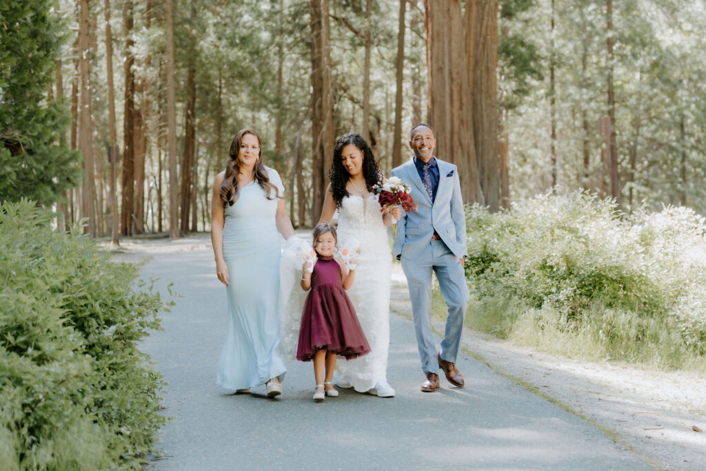beautiful picture of the bride walking down the aisle