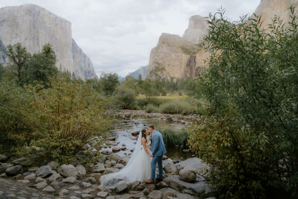 beautiful picture of the newlyweds hugging