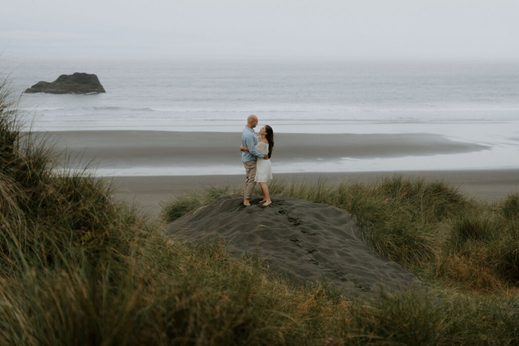 Julia & Chris’ Adventurous Engagement Session on the Coast