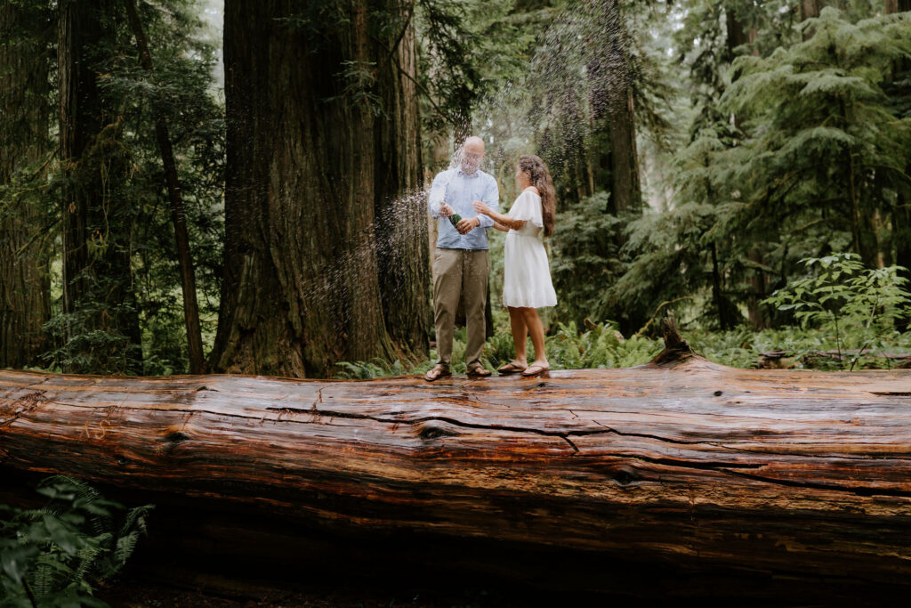 romantic couple portraits on the coast