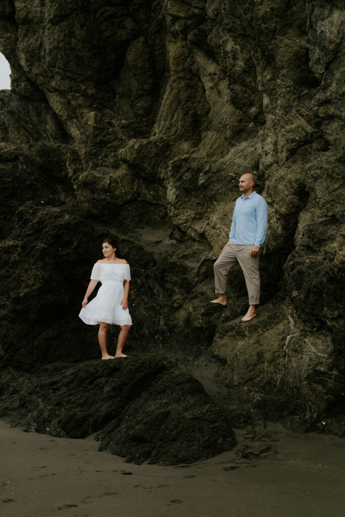 timeless and romantic couple portraits